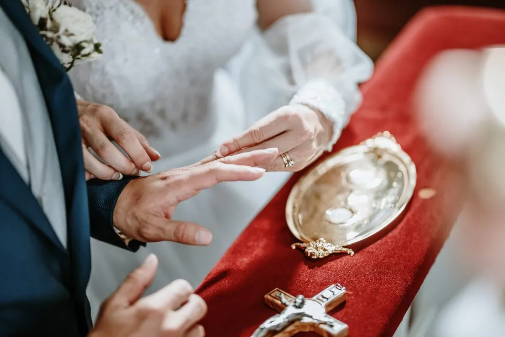 Fotograf na svadbu Žilina – umelecký pohľad na váš jedinečný deň
