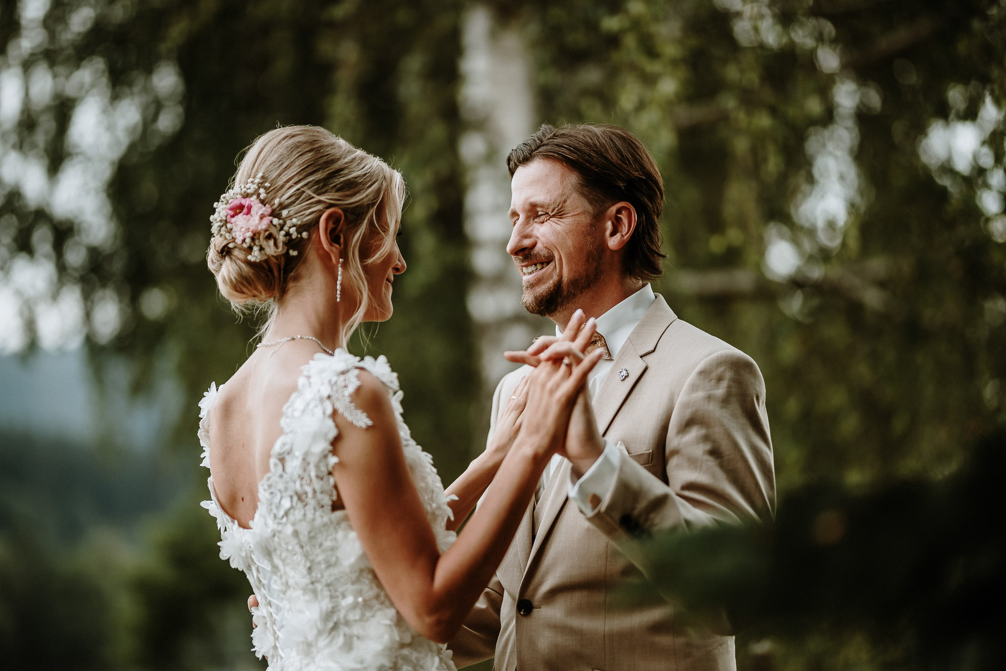 profesionálne svadobné fotografie Čerín