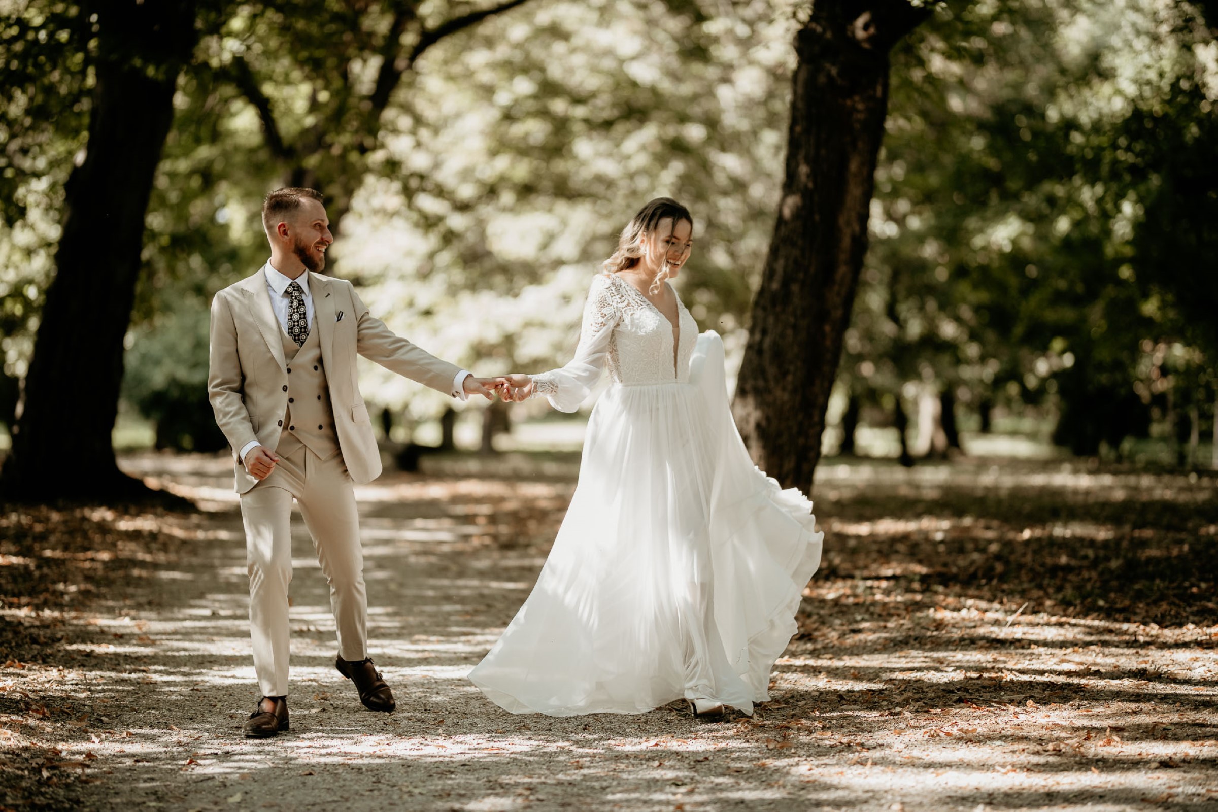 Zlatka & Erik počas svadobného tanca v Stodole Ľubianka, blízko Topoľčian